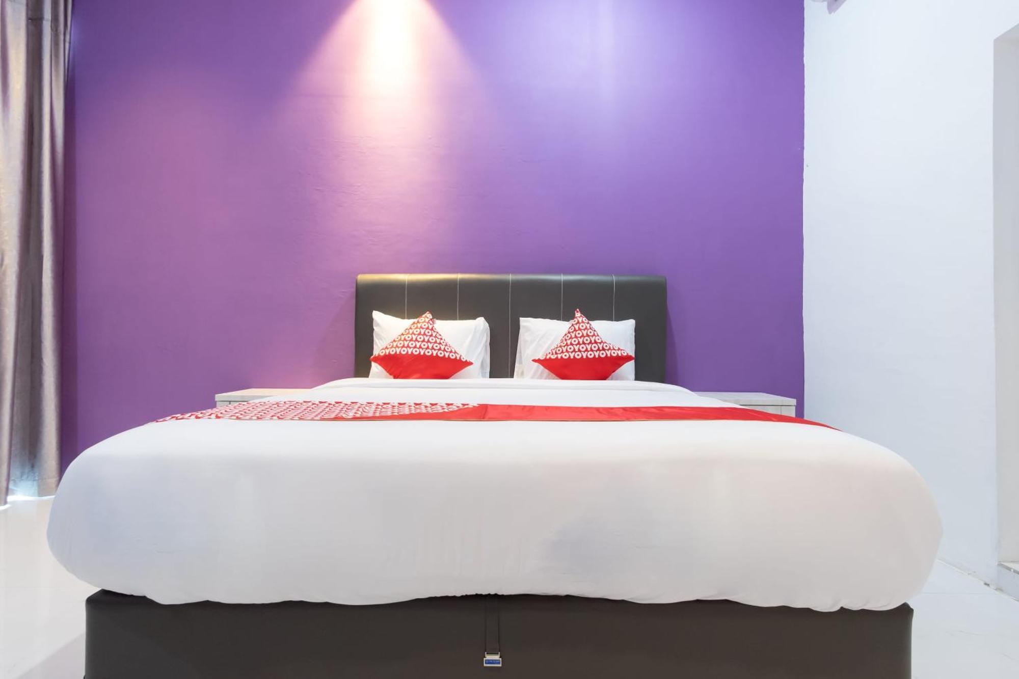Super Oyo 839 Royal Guest House Medan Dış mekan fotoğraf
