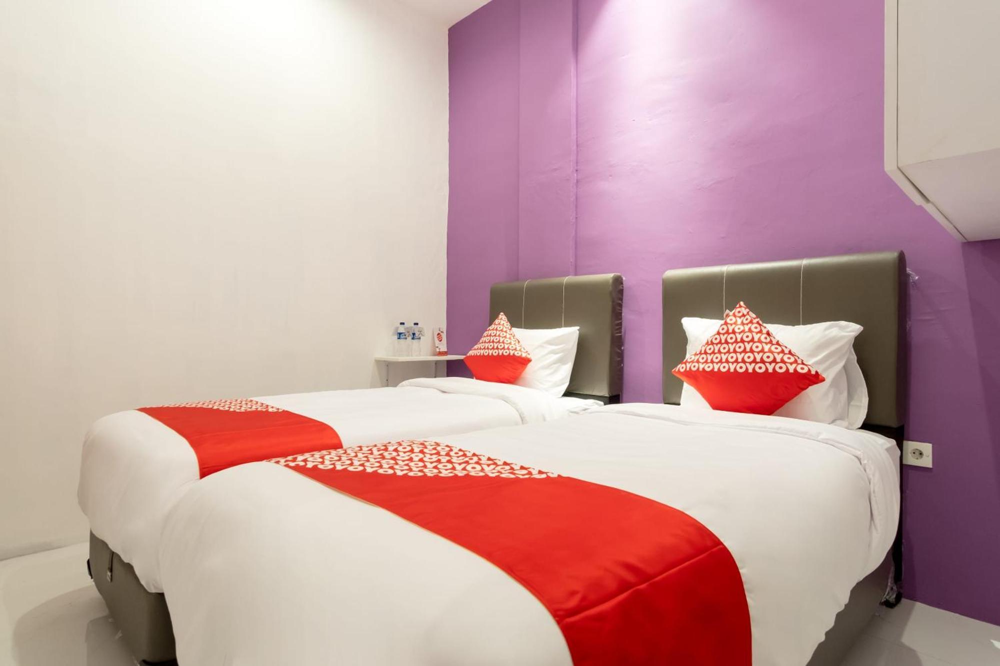 Super Oyo 839 Royal Guest House Medan Dış mekan fotoğraf